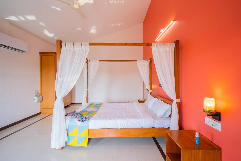Lake View Villa Gandaulim Ngoại thất bức ảnh
